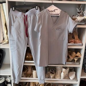 Figs Technical Collection grey Scrub set